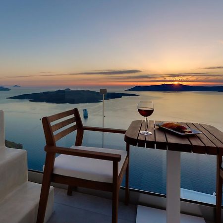 Iriana Suites Fira  Exterior photo