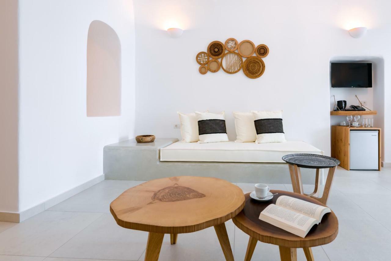 Iriana Suites Fira  Exterior photo