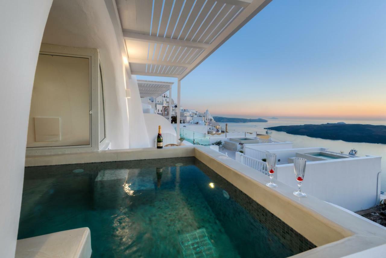 Iriana Suites Fira  Exterior photo