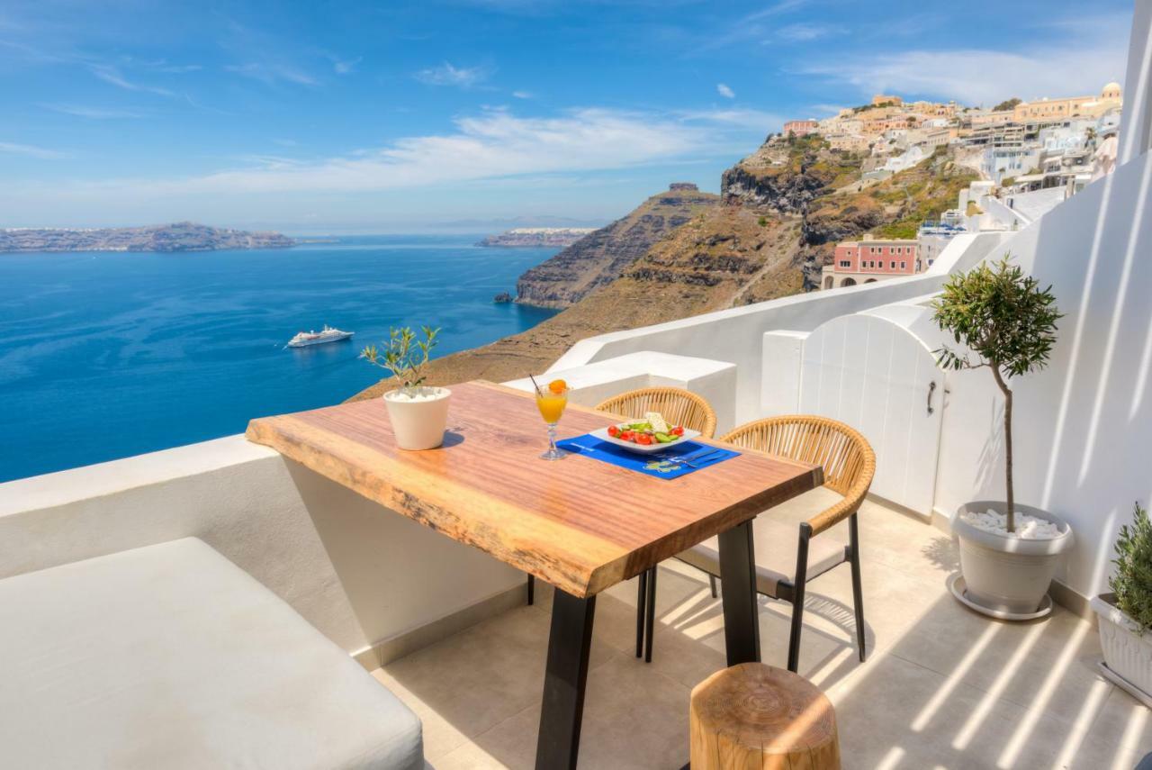Iriana Suites Fira  Exterior photo