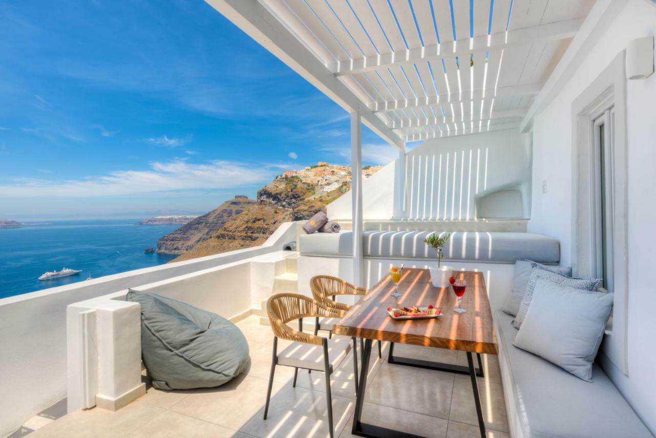 Iriana Suites Fira  Exterior photo